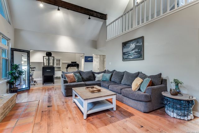 24810 Broken Trail, San Antonio, TX 78255