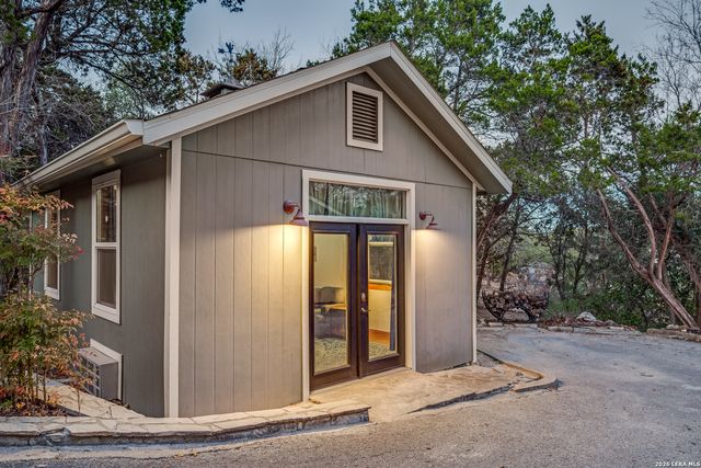 24810 Broken Trail, San Antonio, TX 78255