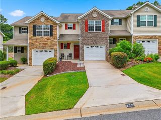226 Derby Court, Acworth, GA 30102