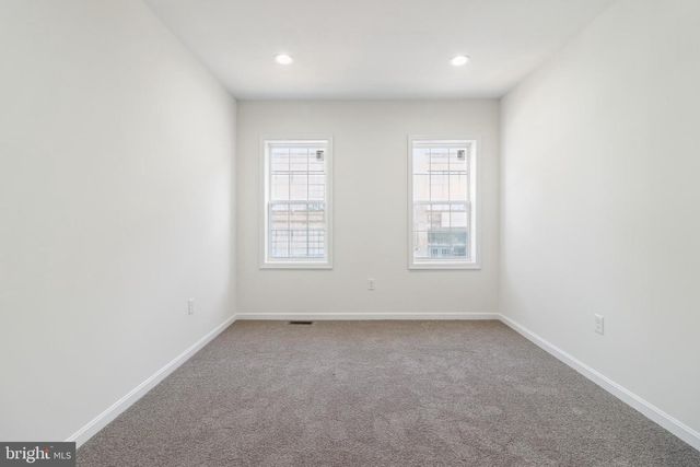 912 N MILTON AVE, Baltimore, MD 21205