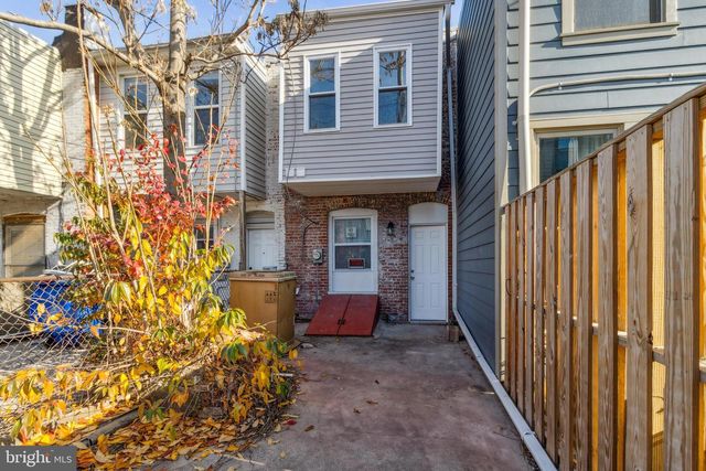 912 N MILTON AVE, Baltimore, MD 21205