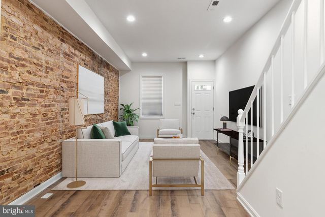 912 N MILTON AVE, Baltimore, MD 21205