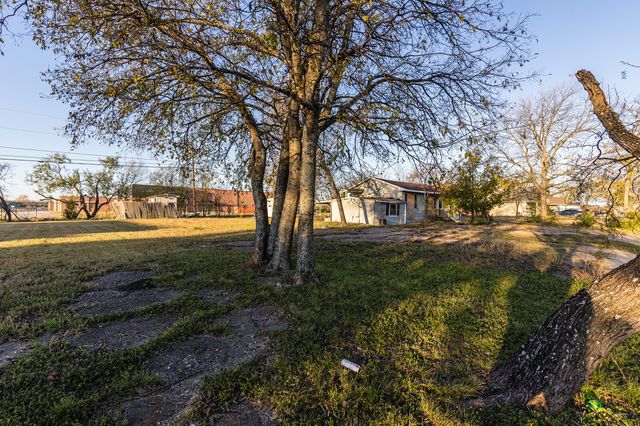 2725 Sarah Street, Waco, TX 76706