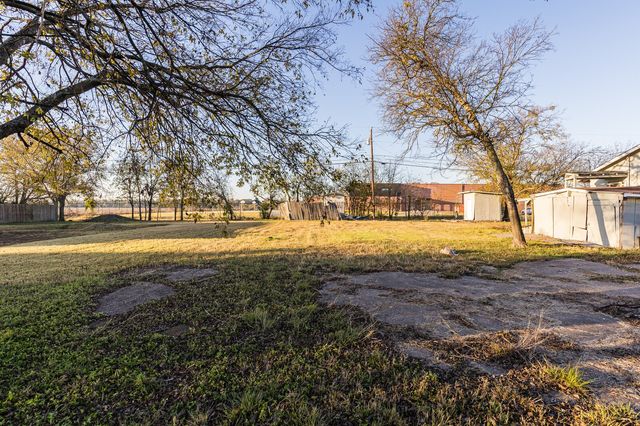 2725 Sarah Street, Waco, TX 76706