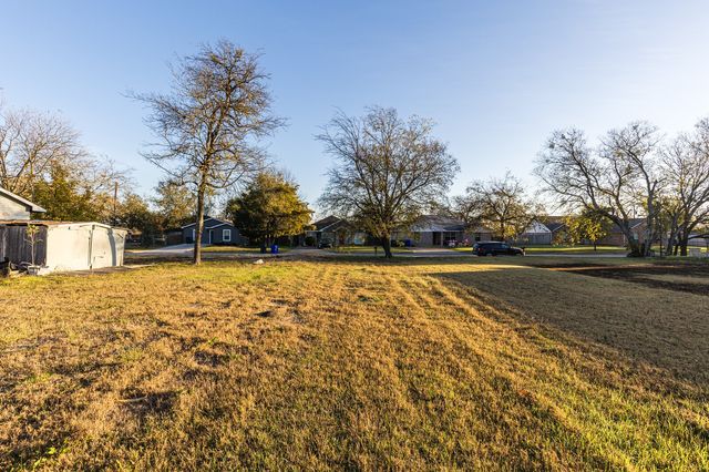 2725 Sarah Street, Waco, TX 76706