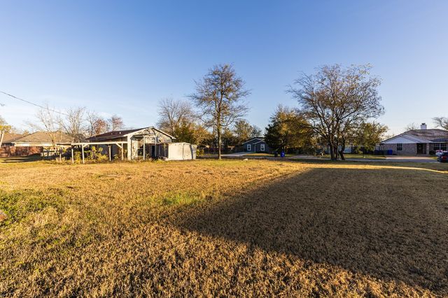 2725 Sarah Street, Waco, TX 76706