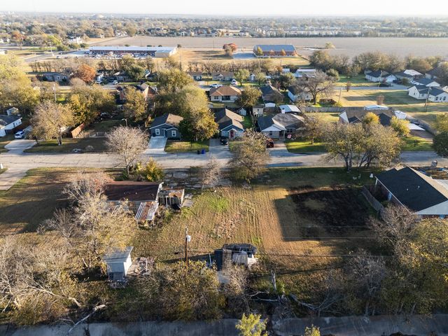 2725 Sarah Street, Waco, TX 76706