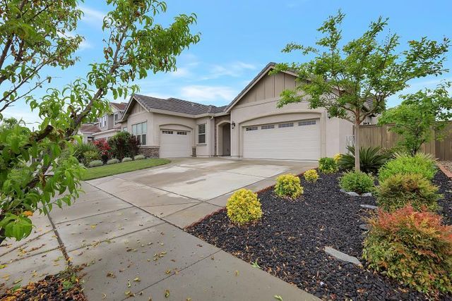 408 Glouster Ct, Roseville, CA 95747