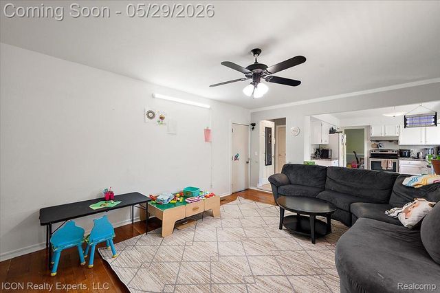 44831 Huntington Drive, Novi, MI 48375