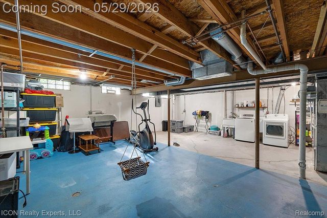 44831 Huntington Drive, Novi, MI 48375