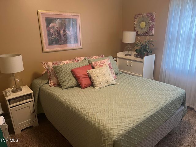 200 Rock Cliff Avenue 1 & 2, Mountain City, TN 37683