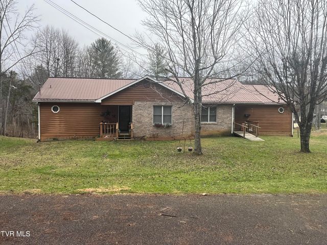 200 Rock Cliff Avenue 1 & 2, Mountain City, TN 37683