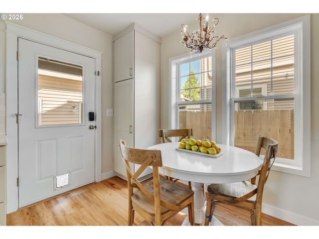 7609 N DRUMMOND Ave, Portland, OR 97217