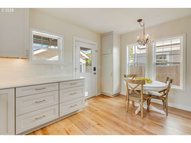 7609 N DRUMMOND Ave, Portland, OR 97217
