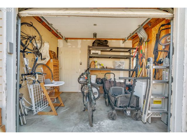 7609 N DRUMMOND Ave, Portland, OR 97217