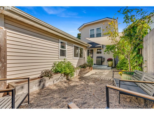 7609 N DRUMMOND Ave, Portland, OR 97217