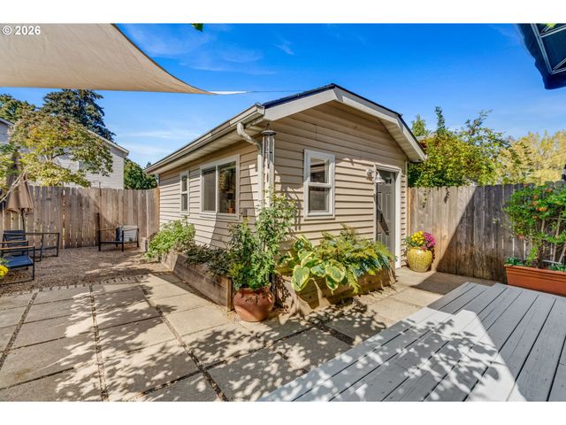 7609 N DRUMMOND Ave, Portland, OR 97217