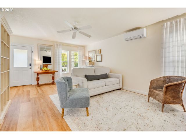 7609 N DRUMMOND Ave, Portland, OR 97217