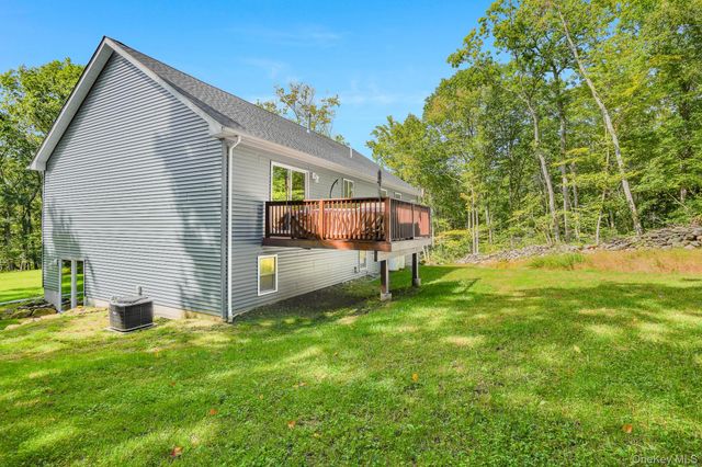 116 Smalley Corners Road, Carmel, NY 10512