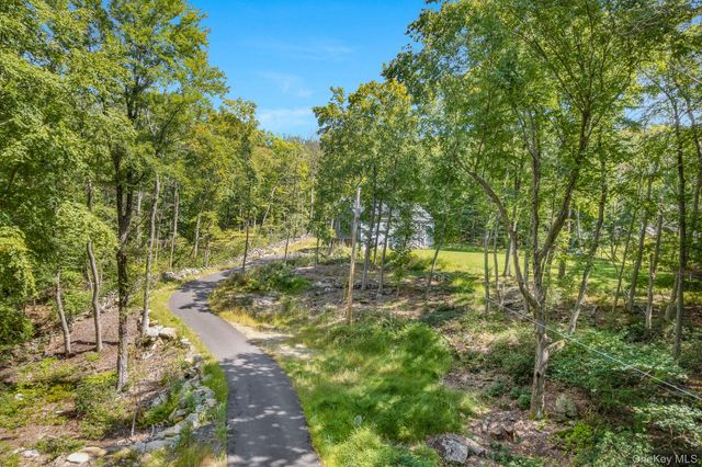 116 Smalley Corners Road, Carmel, NY 10512