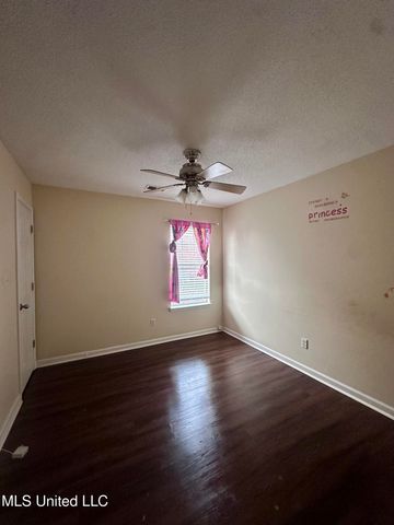 1366 Carriage View Lane, Southaven, MS 38671