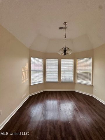 1366 Carriage View Lane, Southaven, MS 38671