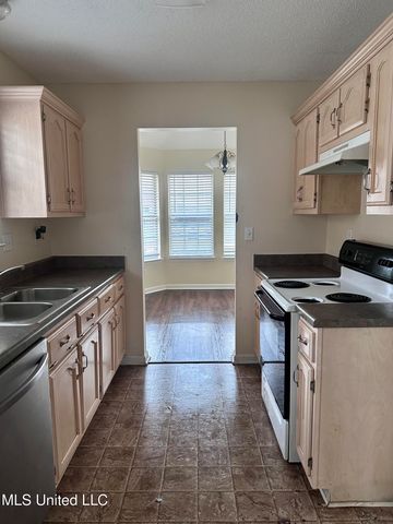 1366 Carriage View Lane, Southaven, MS 38671