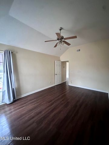 1366 Carriage View Lane, Southaven, MS 38671