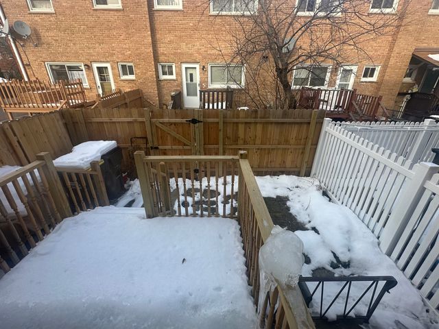 9485 Sumac Road F, Des Plaines, IL 60016