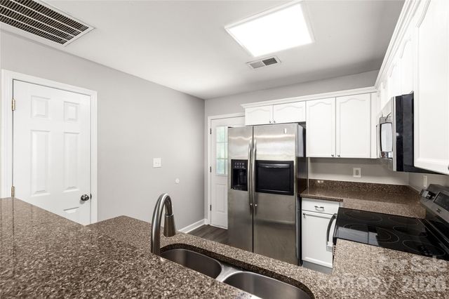 952 Olde Towne Way, Rock Hill, SC 29732