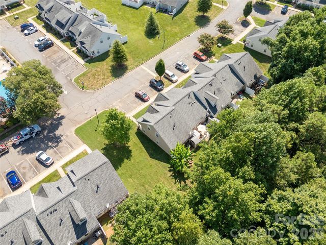 952 Olde Towne Way, Rock Hill, SC 29732