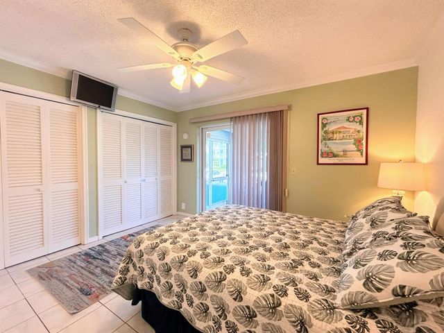 450 Horizons E 107, Boynton Beach, FL 33435