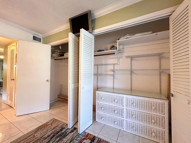 450 Horizons E 107, Boynton Beach, FL 33435