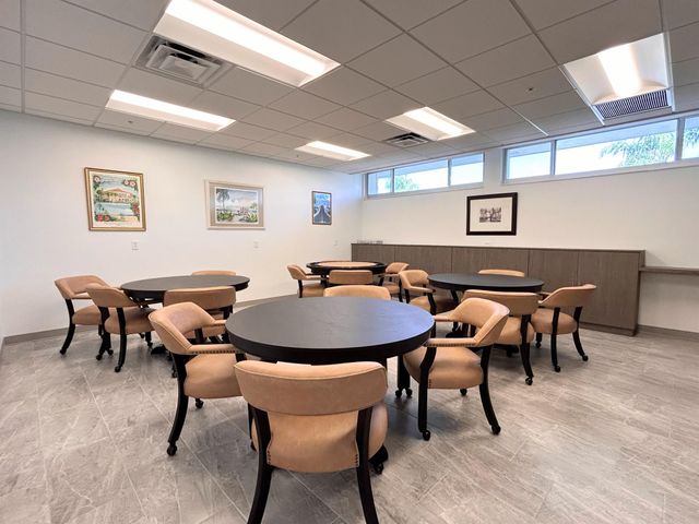 450 Horizons E 107, Boynton Beach, FL 33435