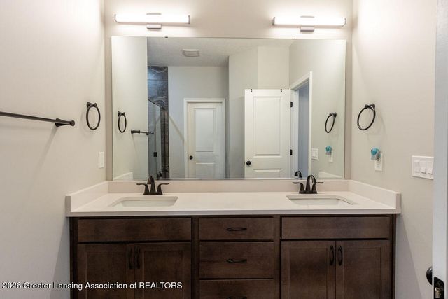 5603 Copper Creek Drive, Haslett, MI 48840