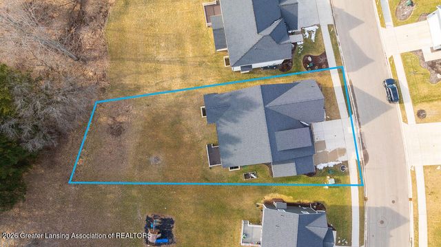 5603 Copper Creek Drive, Haslett, MI 48840