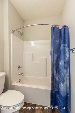 5603 Copper Creek Drive, Haslett, MI 48840