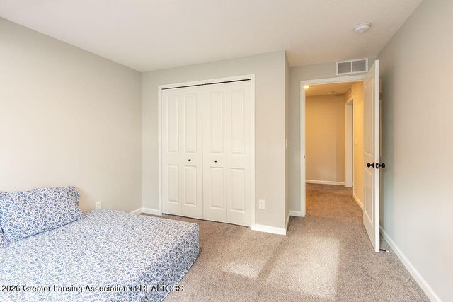 5603 Copper Creek Drive, Haslett, MI 48840