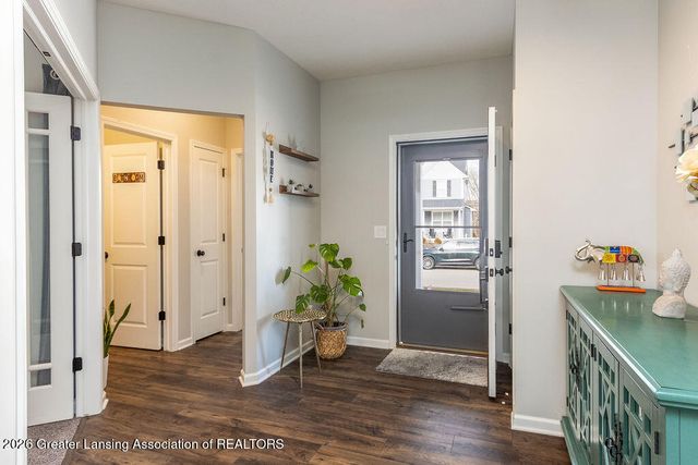 5603 Copper Creek Drive, Haslett, MI 48840