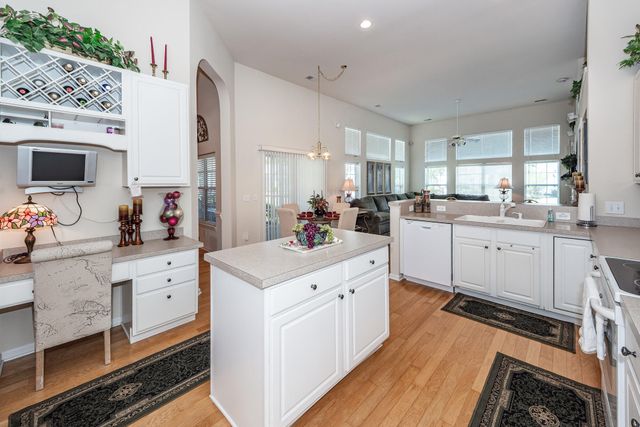 1520 Ashley Garden Boulevard, Charleston, SC 29414