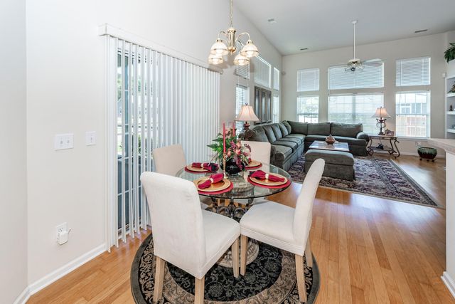 1520 Ashley Garden Boulevard, Charleston, SC 29414