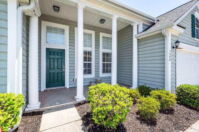 1520 Ashley Garden Boulevard, Charleston, SC 29414