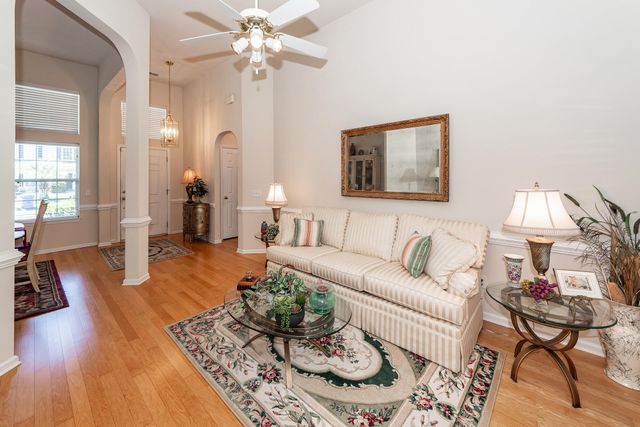 1520 Ashley Garden Boulevard, Charleston, SC 29414