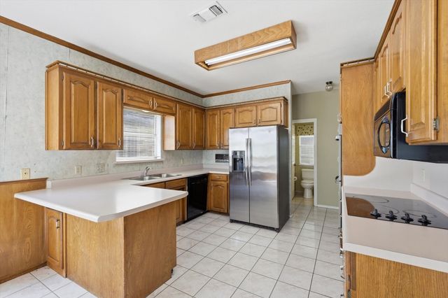 211 Bayne Road, Haslet, TX 76052