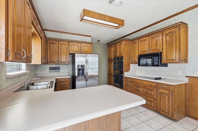 211 Bayne Road, Haslet, TX 76052