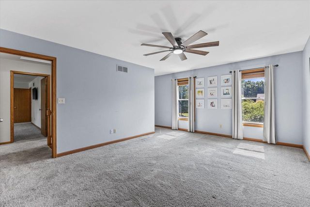 7115 Joy Marie LANE, Waterford, WI 53185
