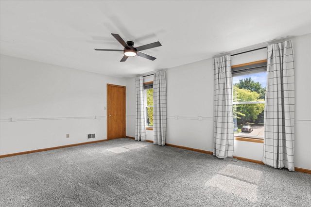 7115 Joy Marie LANE, Waterford, WI 53185