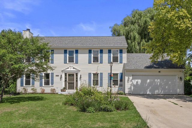 7115 Joy Marie LANE, Waterford, WI 53185