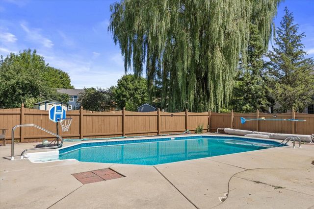 7115 Joy Marie LANE, Waterford, WI 53185