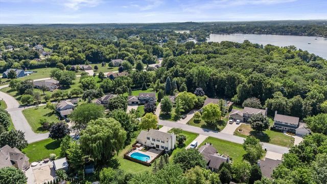7115 Joy Marie LANE, Waterford, WI 53185
